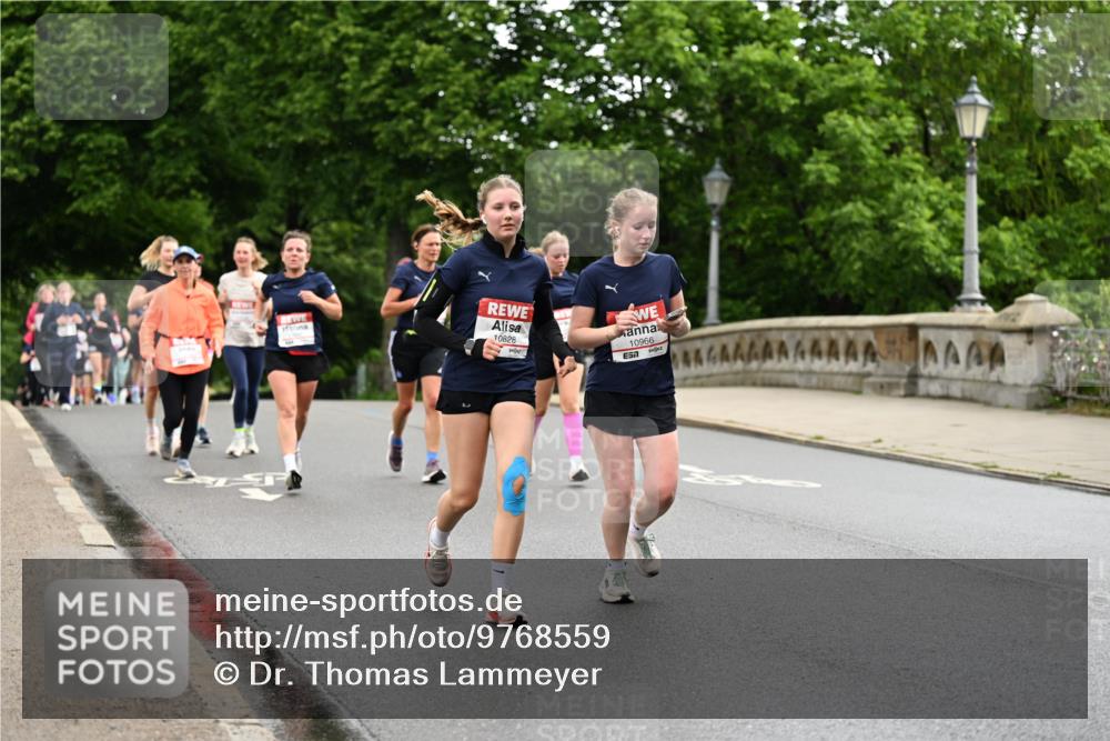 14.06.2026 - REWE Women's Run Dr. Thomas Lammeyer http://msf.ph/oto/9768559 14.06.2026 09:45:18 Laufen 10828, 10966, 7 meine-sportfotos.de