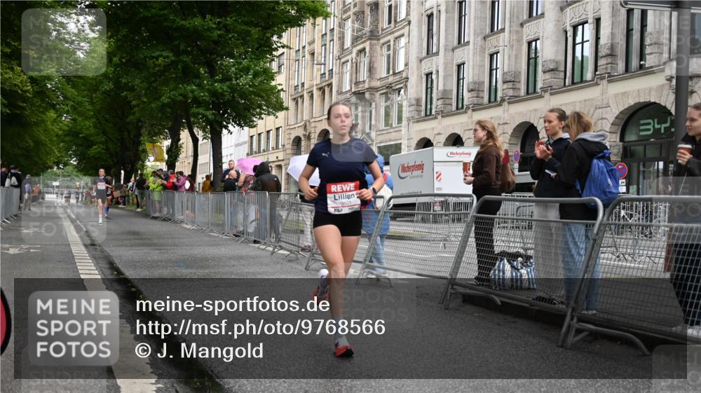 14.06.2026 - REWE Women's Run J. Mangold http://msf.ph/oto/9768566 14.06.2026 09:46:56 Ziel 10386, 10601 meine-sportfotos.de