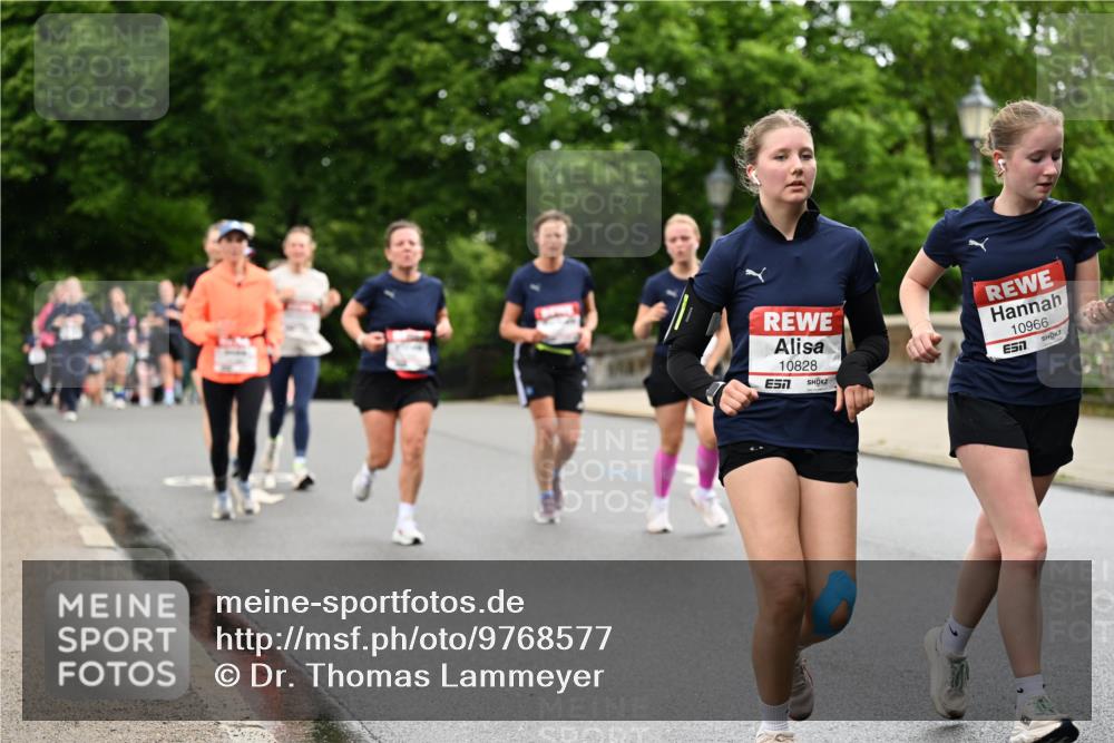 14.06.2026 - REWE Women's Run Dr. Thomas Lammeyer http://msf.ph/oto/9768577 14.06.2026 09:45:19 Laufen 10828, 7, 10966 meine-sportfotos.de