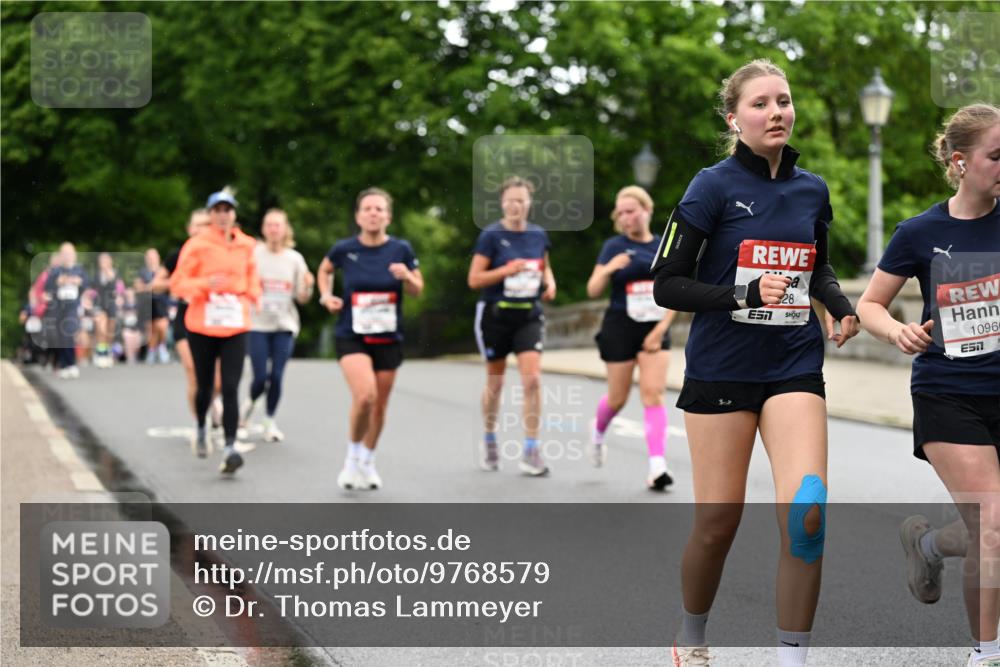 14.06.2026 - REWE Women's Run Dr. Thomas Lammeyer http://msf.ph/oto/9768579 14.06.2026 09:45:20 Laufen 28, 10960, 7 meine-sportfotos.de