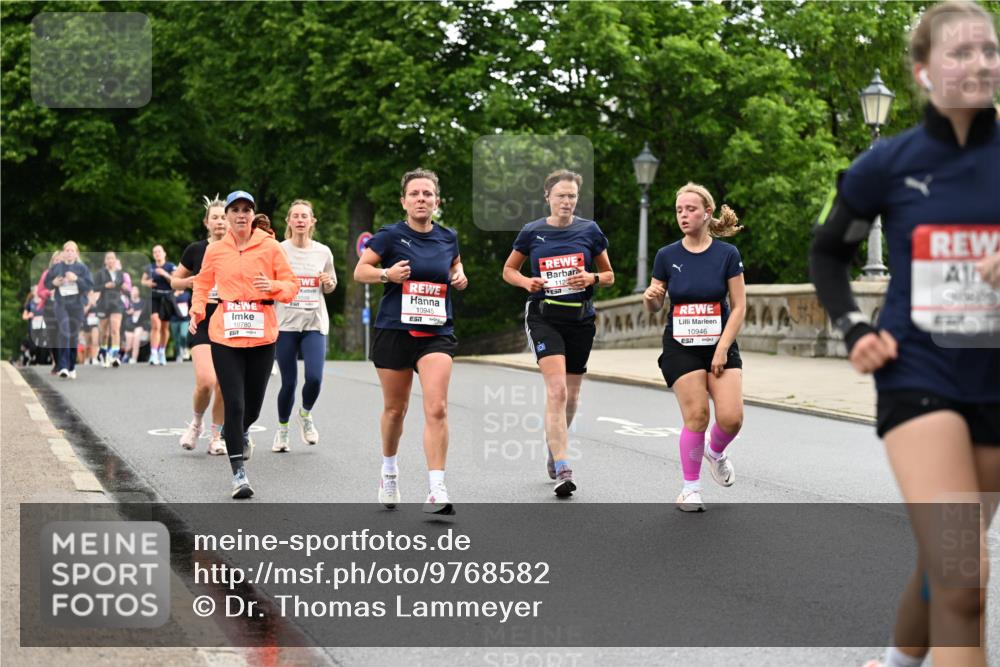 14.06.2026 - REWE Women's Run Dr. Thomas Lammeyer http://msf.ph/oto/9768582 14.06.2026 09:45:20 Laufen 10780, 10945, 657, 112, 10946 meine-sportfotos.de