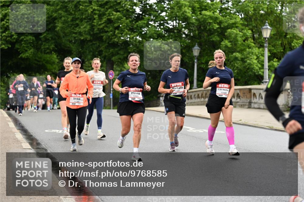 14.06.2026 - REWE Women's Run Dr. Thomas Lammeyer http://msf.ph/oto/9768585 14.06.2026 09:45:20 Laufen 10780, 10945, 1201, 10946 meine-sportfotos.de