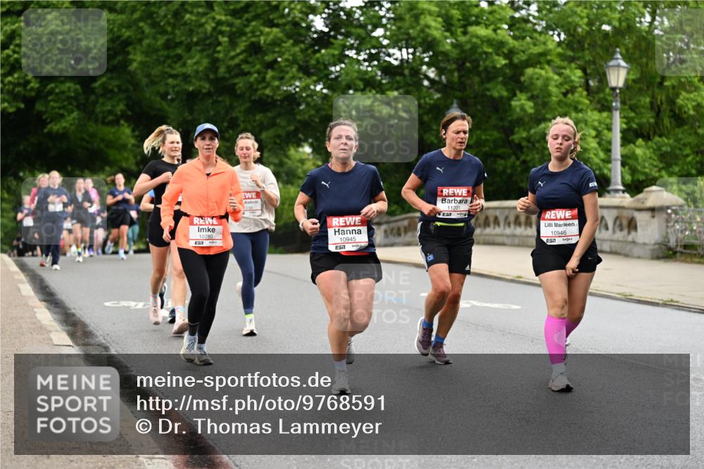 14.06.2026 - REWE Women's Run Dr. Thomas Lammeyer http://msf.ph/oto/9768591 14.06.2026 09:45:21 Laufen 10780, 10945, 7, 11201, 7, 10946, 7 meine-sportfotos.de