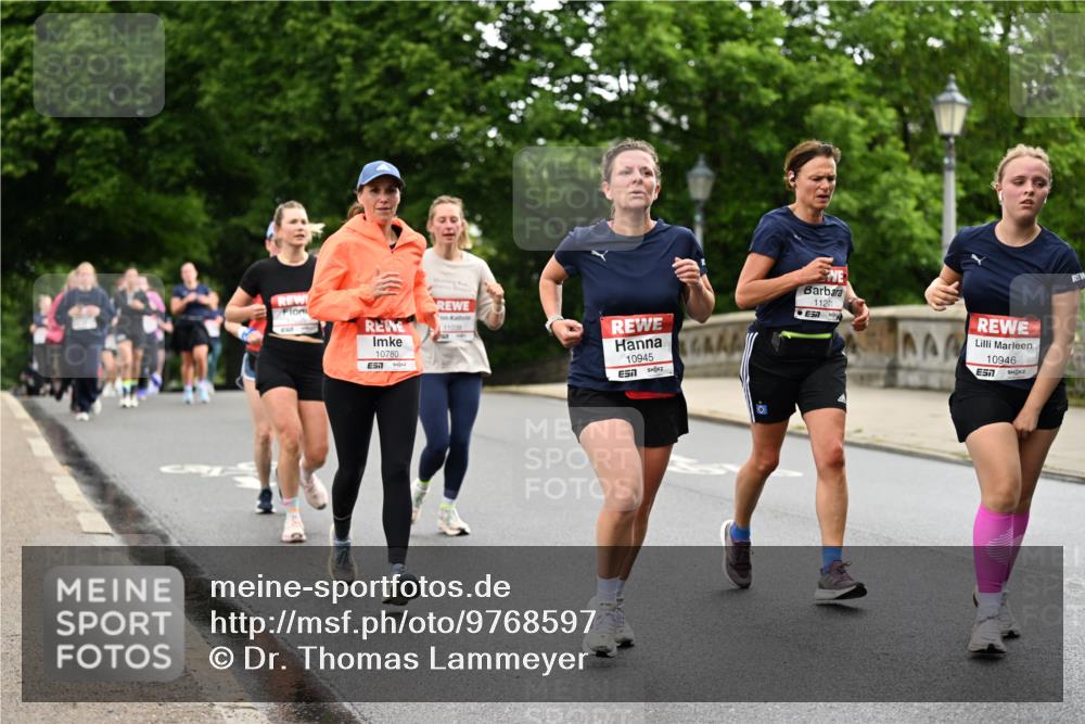14.06.2026 - REWE Women's Run Dr. Thomas Lammeyer http://msf.ph/oto/9768597 14.06.2026 09:45:21 Laufen 10780, 10945, 7, 11201, 10946 meine-sportfotos.de