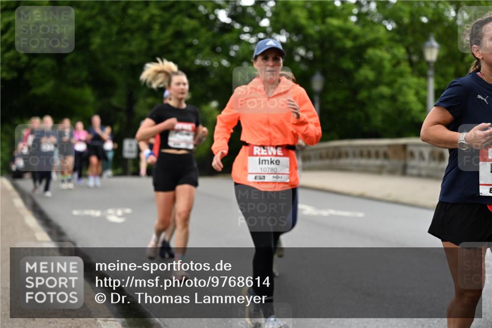 14.06.2026 - REWE Women's Run Dr. Thomas Lammeyer http://msf.ph/oto/9768614 14.06.2026 09:45:22 Laufen 10780, 57 meine-sportfotos.de