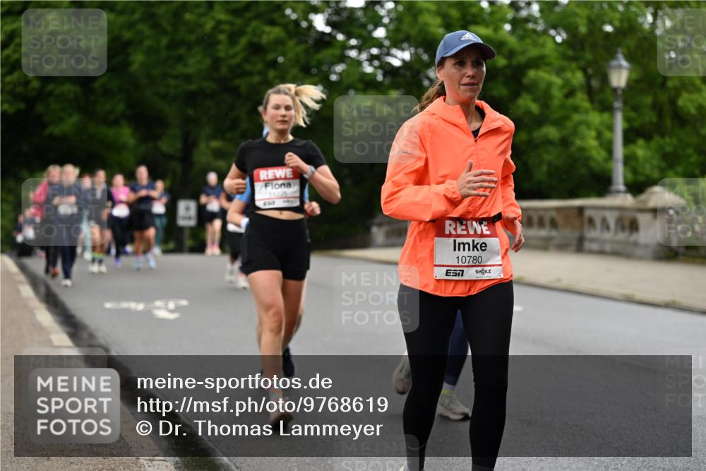14.06.2026 - REWE Women's Run Dr. Thomas Lammeyer http://msf.ph/oto/9768619 14.06.2026 09:45:22 Laufen 112, 433, 10780 meine-sportfotos.de