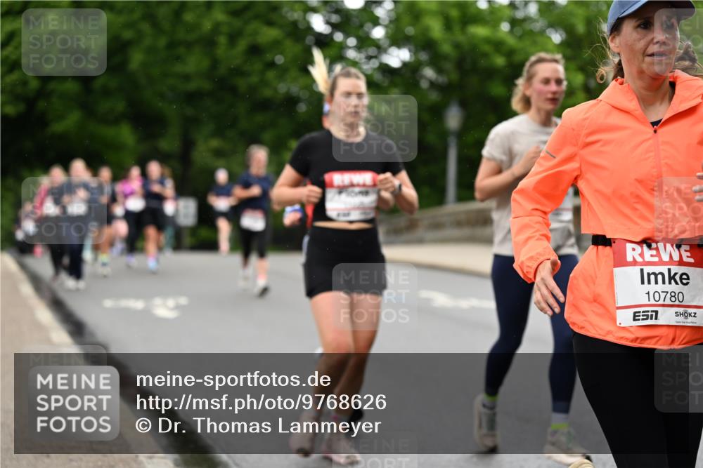 14.06.2026 - REWE Women's Run Dr. Thomas Lammeyer http://msf.ph/oto/9768626 14.06.2026 09:45:23 Laufen 10780, 7 meine-sportfotos.de