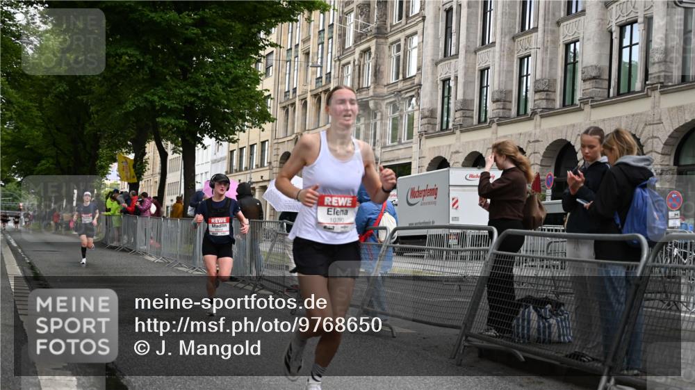 14.06.2026 - REWE Women's Run J. Mangold http://msf.ph/oto/9768650 14.06.2026 09:47:22 Ziel 10120, 10206, 10790, 10808 meine-sportfotos.de