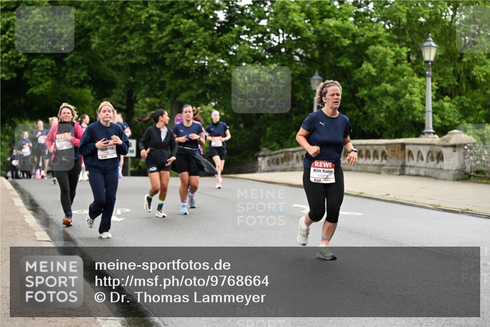 14.06.2026 - REWE Women's Run Dr. Thomas Lammeyer http://msf.ph/oto/9768664 14.06.2026 09:45:26 Laufen 10421, 57, 11078 meine-sportfotos.de