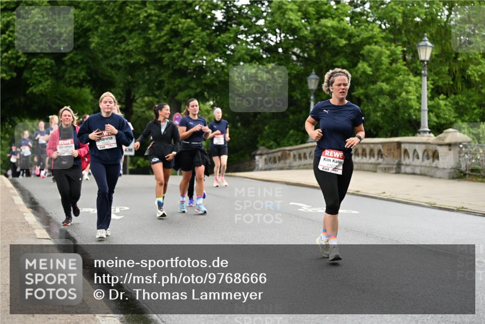14.06.2026 - REWE Women's Run Dr. Thomas Lammeyer http://msf.ph/oto/9768666 14.06.2026 09:45:26 Laufen 10421, 1107 meine-sportfotos.de