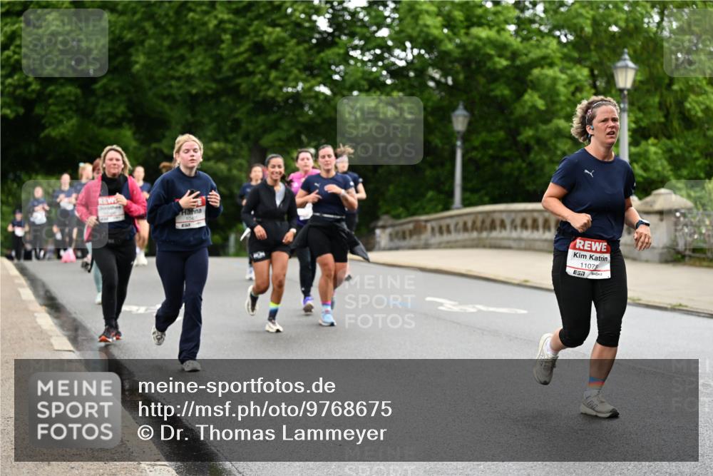 14.06.2026 - REWE Women's Run Dr. Thomas Lammeyer http://msf.ph/oto/9768675 14.06.2026 09:45:27 Laufen 104, 11078 meine-sportfotos.de