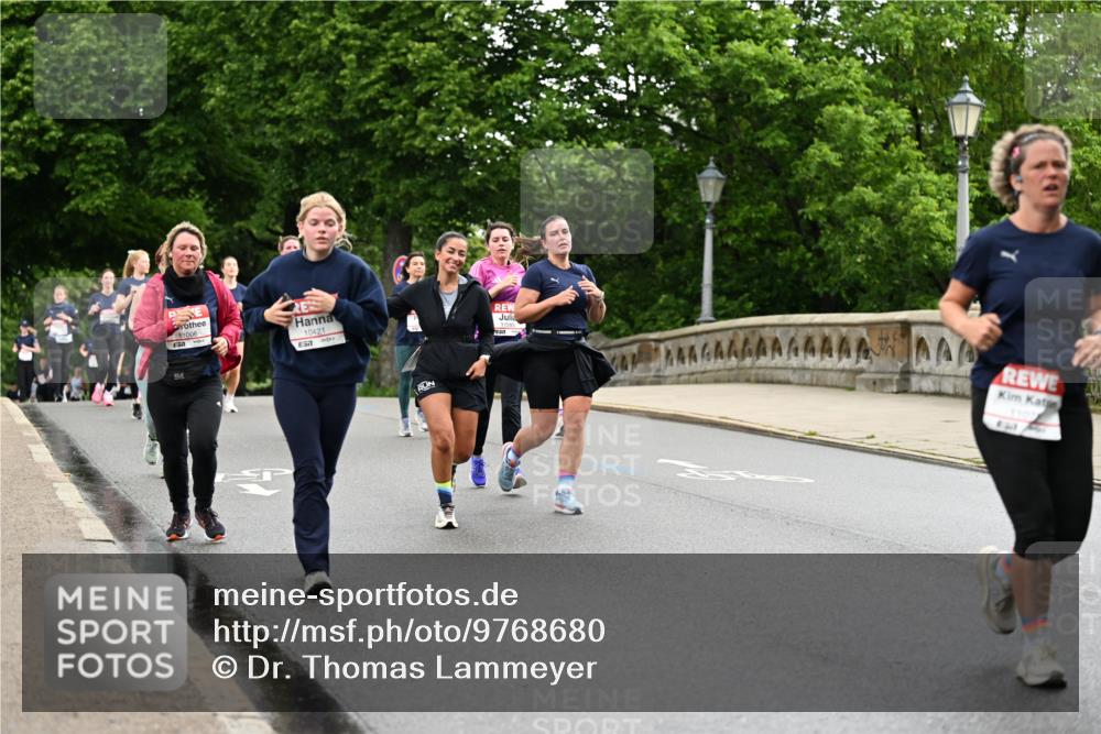 14.06.2026 - REWE Women's Run Dr. Thomas Lammeyer http://msf.ph/oto/9768680 14.06.2026 09:45:27 Laufen 11006, 10421, 1107 meine-sportfotos.de