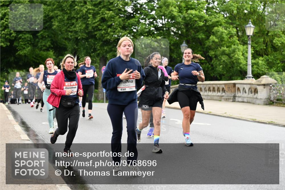 14.06.2026 - REWE Women's Run Dr. Thomas Lammeyer http://msf.ph/oto/9768696 14.06.2026 09:45:28 Laufen 10421, 57 meine-sportfotos.de