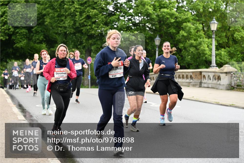 14.06.2026 - REWE Women's Run Dr. Thomas Lammeyer http://msf.ph/oto/9768698 14.06.2026 09:45:28 Laufen 10421, 7, 11006 meine-sportfotos.de