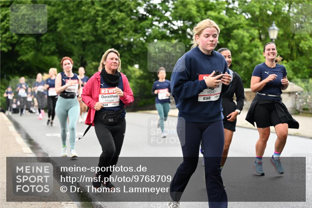 14.06.2026 - REWE Women's Run Dr. Thomas Lammeyer http://msf.ph/oto/9768709 14.06.2026 09:45:29 Laufen 11006, 657, 10421 meine-sportfotos.de