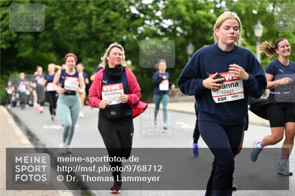 14.06.2026 - REWE Women's Run Dr. Thomas Lammeyer http://msf.ph/oto/9768712 14.06.2026 09:45:29 Laufen 11006, 10421 meine-sportfotos.de