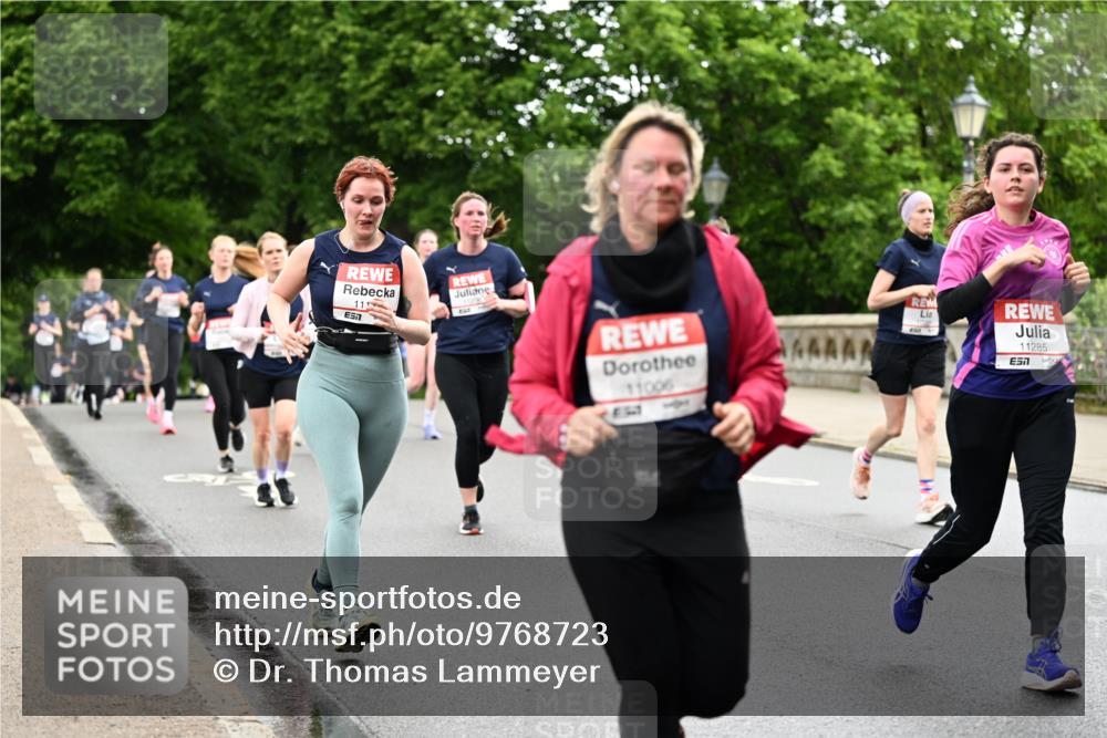 14.06.2026 - REWE Women's Run Dr. Thomas Lammeyer http://msf.ph/oto/9768723 14.06.2026 09:45:30 Laufen 111, 11006, 11285 meine-sportfotos.de