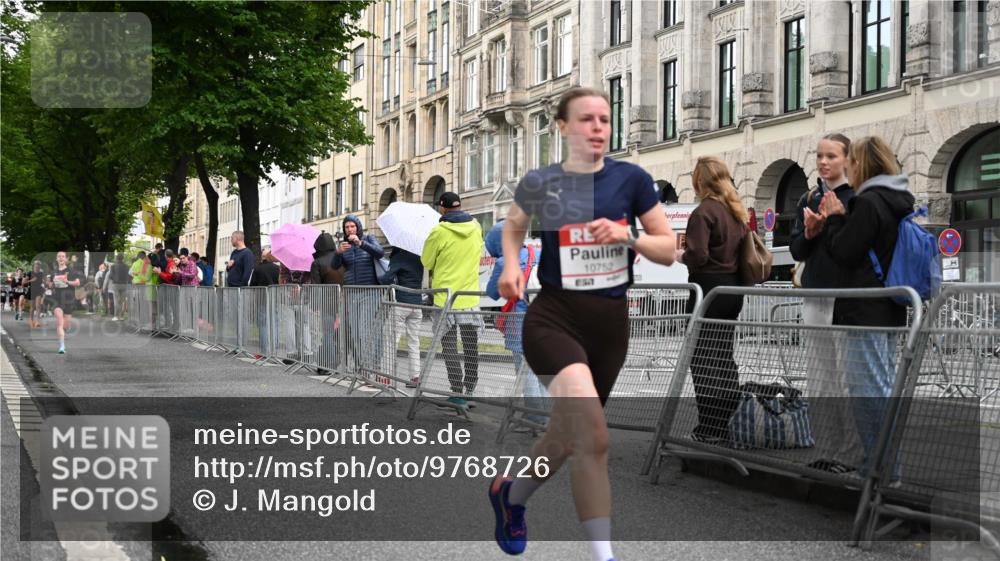 14.06.2026 - REWE Women's Run J. Mangold http://msf.ph/oto/9768726 14.06.2026 09:47:51 Ziel 10273, 10489, 10752 meine-sportfotos.de