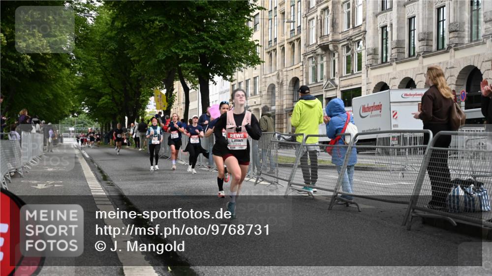 14.06.2026 - REWE Women's Run J. Mangold http://msf.ph/oto/9768731 14.06.2026 09:48:03 Ziel 10573, 10755, 10827, 10843, 10935, 11097 meine-sportfotos.de