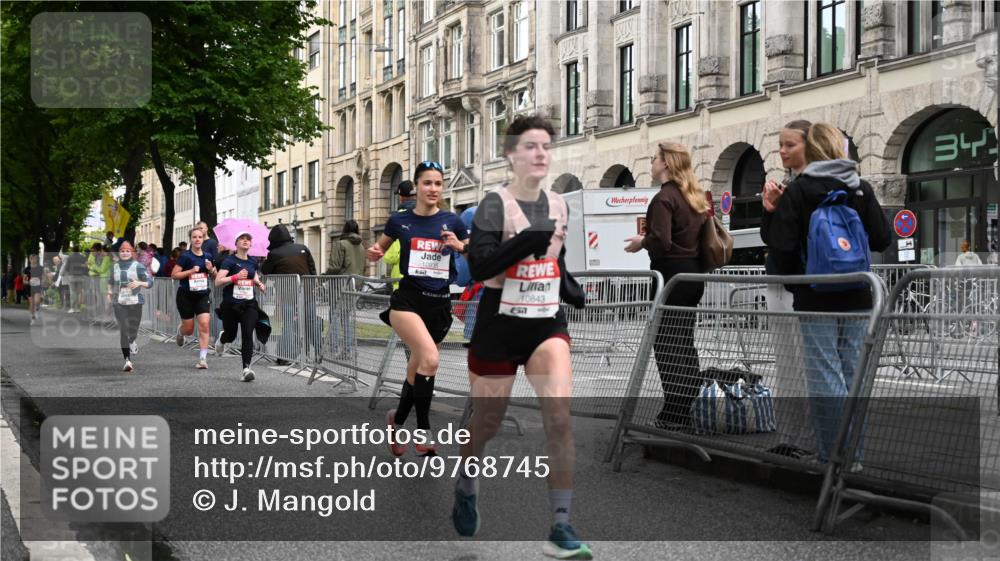 14.06.2026 - REWE Women's Run J. Mangold http://msf.ph/oto/9768745 14.06.2026 09:48:04 Ziel 10573, 10755, 10827, 10843, 10935, 11097 meine-sportfotos.de