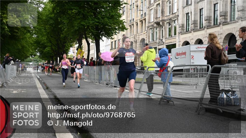 14.06.2026 - REWE Women's Run J. Mangold http://msf.ph/oto/9768765 14.06.2026 09:48:19 Ziel 10115, 11141, 11529, 11530 meine-sportfotos.de