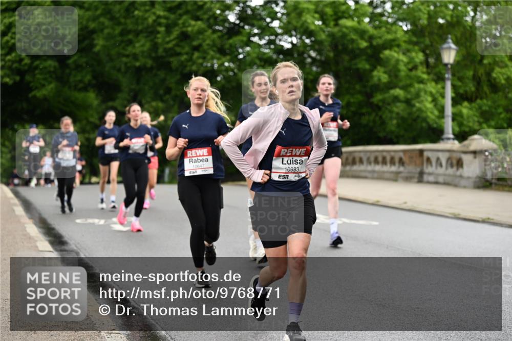14.06.2026 - REWE Women's Run Dr. Thomas Lammeyer http://msf.ph/oto/9768771 14.06.2026 09:45:33 Laufen 1, 10647, 57, 1, 10983, 7 meine-sportfotos.de