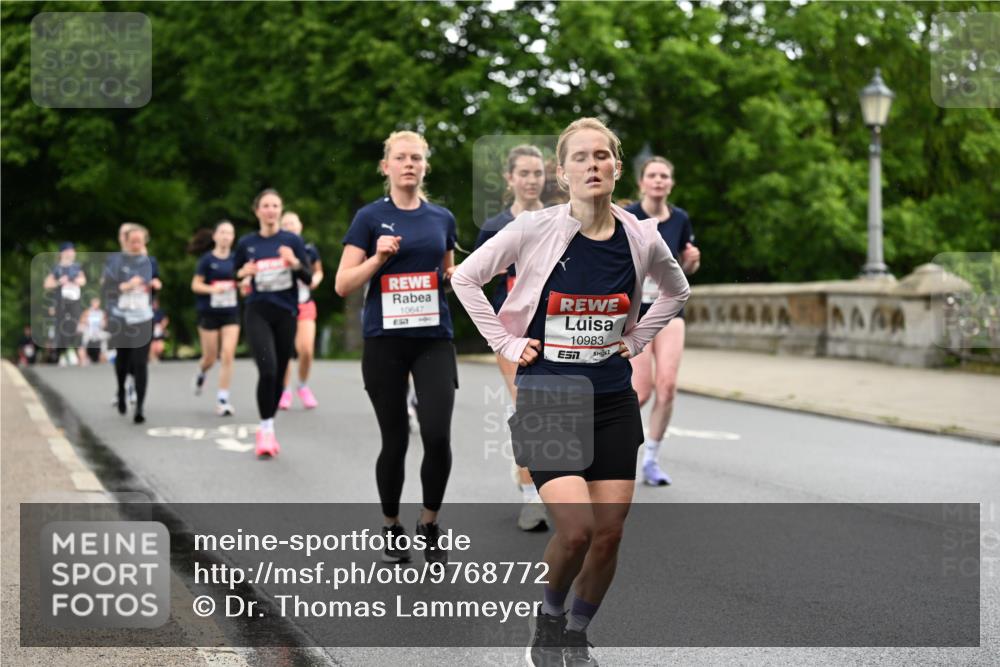 14.06.2026 - REWE Women's Run Dr. Thomas Lammeyer http://msf.ph/oto/9768772 14.06.2026 09:45:33 Laufen 10647, 857, 10983 meine-sportfotos.de