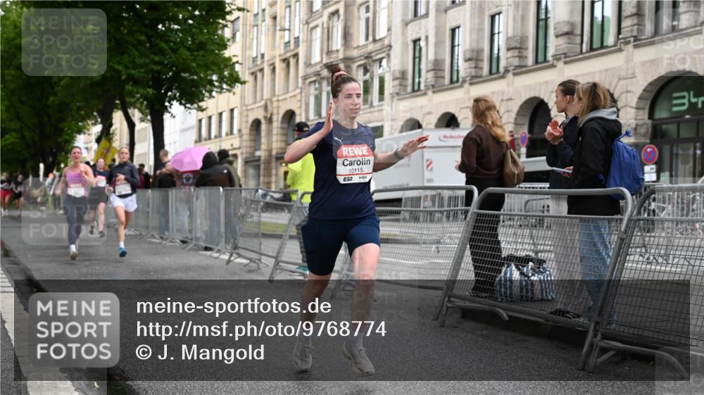 14.06.2026 - REWE Women's Run J. Mangold http://msf.ph/oto/9768774 14.06.2026 09:48:19 Ziel 10115, 11141, 11529, 11530 meine-sportfotos.de