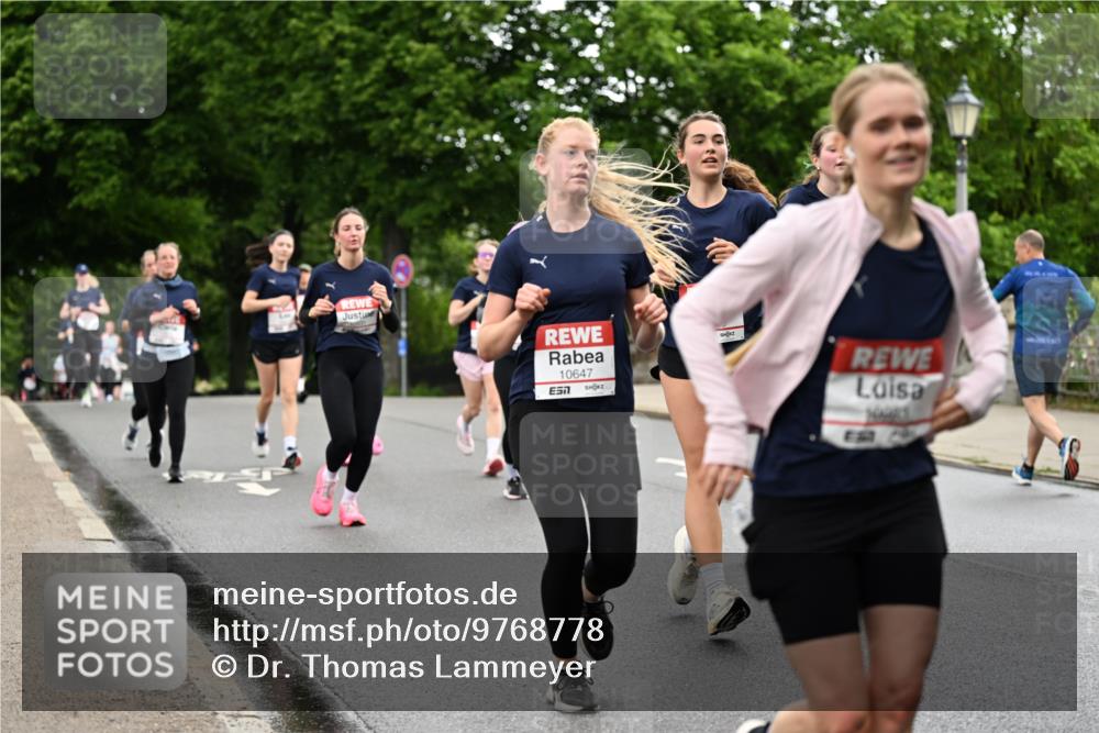14.06.2026 - REWE Women's Run Dr. Thomas Lammeyer http://msf.ph/oto/9768778 14.06.2026 09:45:34 Laufen 10647, 7 meine-sportfotos.de