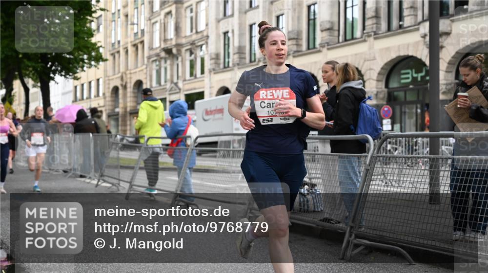 14.06.2026 - REWE Women's Run J. Mangold http://msf.ph/oto/9768779 14.06.2026 09:48:20 Ziel 10115, 11141, 11529, 11530 meine-sportfotos.de