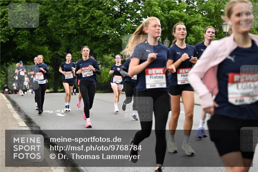 14.06.2026 - REWE Women's Run Dr. Thomas Lammeyer http://msf.ph/oto/9768784 14.06.2026 09:45:34 Laufen 10931, 1051, 10647 meine-sportfotos.de