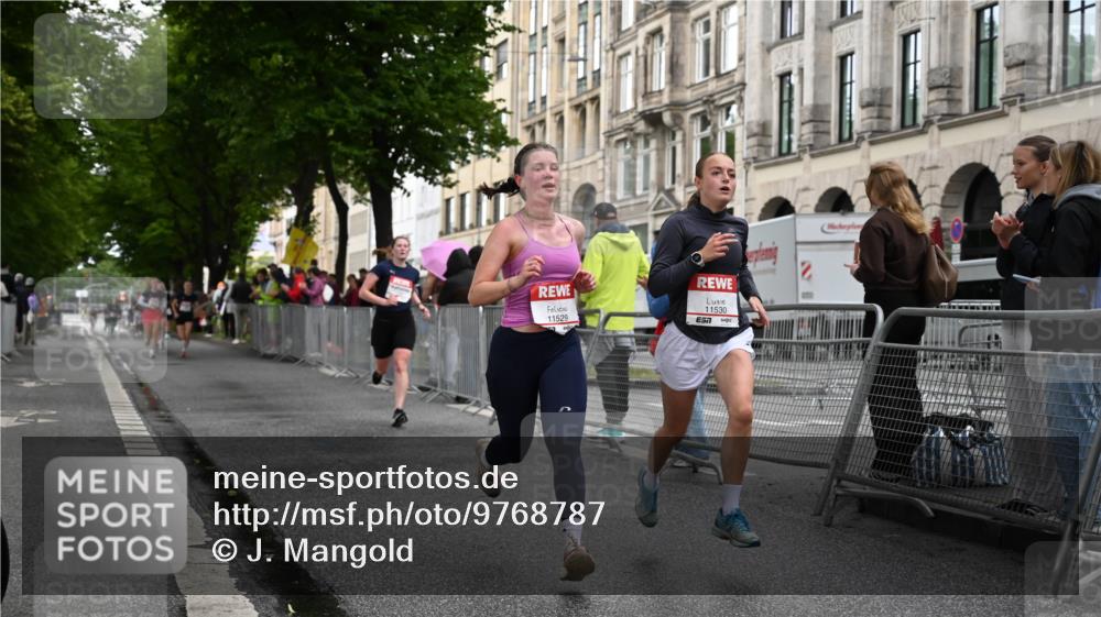 14.06.2026 - REWE Women's Run J. Mangold http://msf.ph/oto/9768787 14.06.2026 09:48:21 Ziel 10115, 11141, 11529, 11530 meine-sportfotos.de