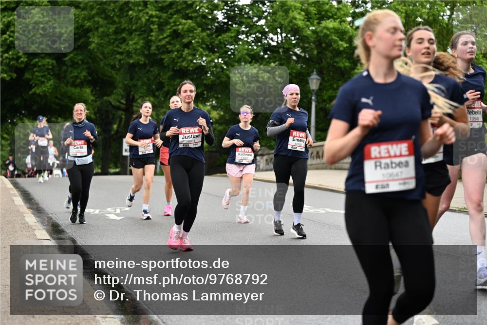 14.06.2026 - REWE Women's Run Dr. Thomas Lammeyer http://msf.ph/oto/9768792 14.06.2026 09:45:35 Laufen 10931, 10162, 10647, 1054, 7 meine-sportfotos.de