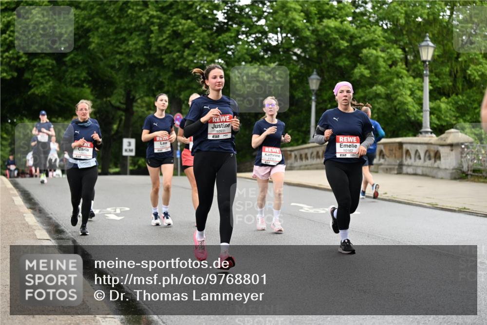 14.06.2026 - REWE Women's Run Dr. Thomas Lammeyer http://msf.ph/oto/9768801 14.06.2026 09:45:35 Laufen 10931, 7, 11361, 79, 10162, 7 meine-sportfotos.de