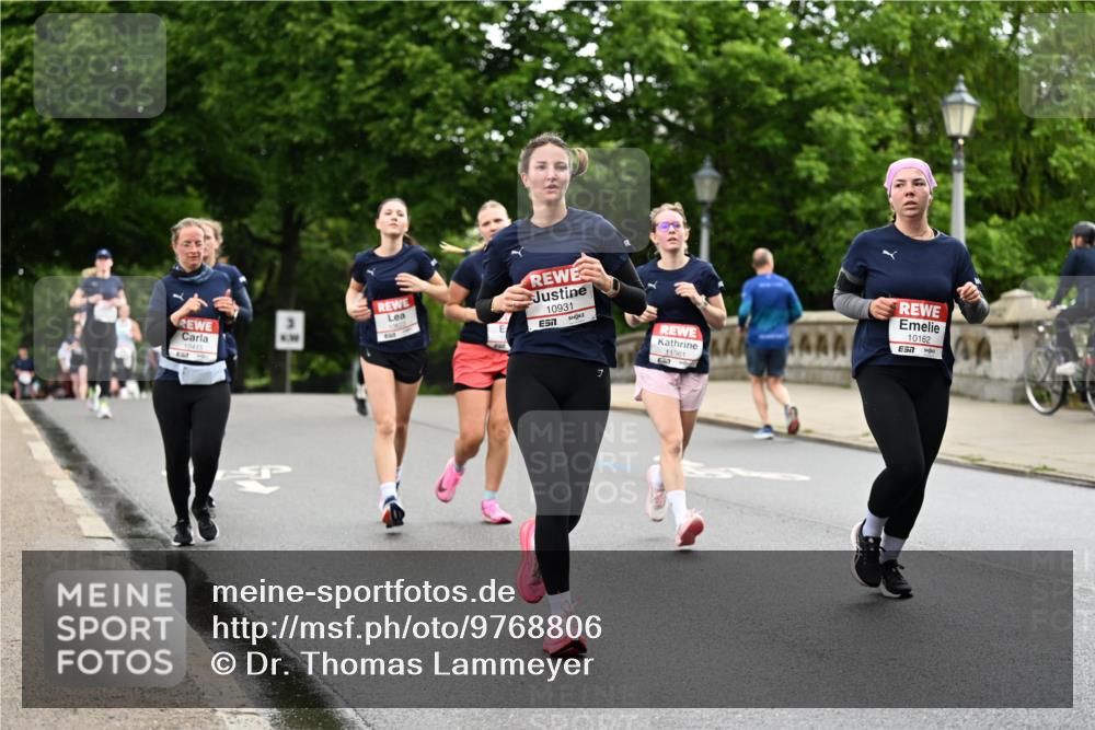 14.06.2026 - REWE Women's Run Dr. Thomas Lammeyer http://msf.ph/oto/9768806 14.06.2026 09:45:36 Laufen 10415, 10931, 7, 10162, 7, 11361 meine-sportfotos.de