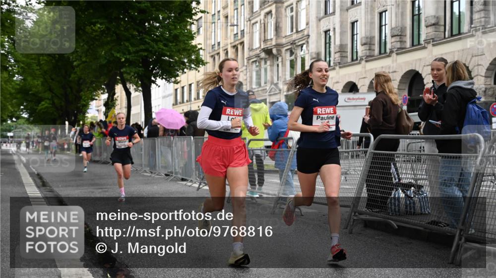 14.06.2026 - REWE Women's Run J. Mangold http://msf.ph/oto/9768816 14.06.2026 09:48:30 Ziel 10215, 10266, 10407, 10929 meine-sportfotos.de
