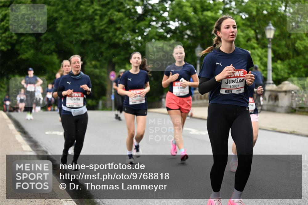 14.06.2026 - REWE Women's Run Dr. Thomas Lammeyer http://msf.ph/oto/9768818 14.06.2026 09:45:36 Laufen 10415, 10931 meine-sportfotos.de