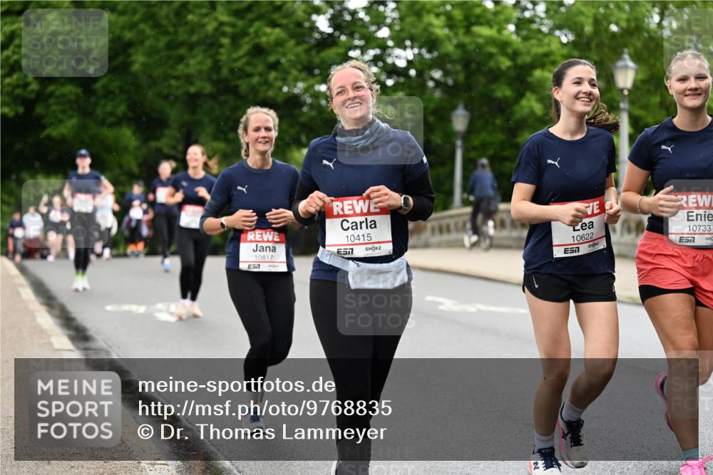 14.06.2026 - REWE Women's Run Dr. Thomas Lammeyer http://msf.ph/oto/9768835 14.06.2026 09:45:38 Laufen 10817, 57, 10415, 7, 10622, 10733 meine-sportfotos.de