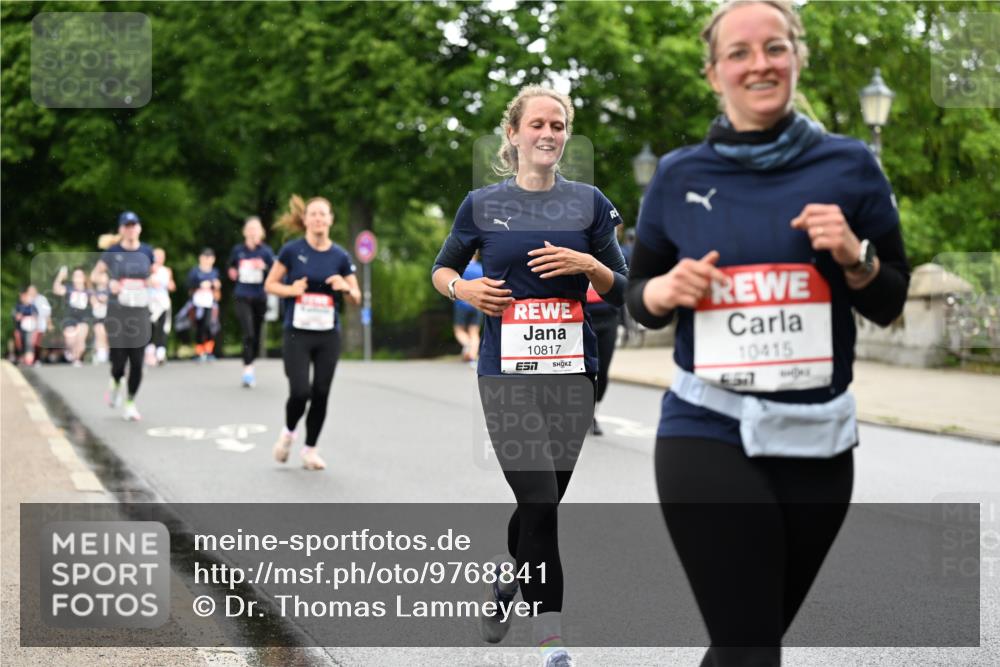 14.06.2026 - REWE Women's Run Dr. Thomas Lammeyer http://msf.ph/oto/9768841 14.06.2026 09:45:39 Laufen 10817, 7, 10415 meine-sportfotos.de