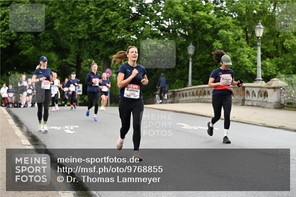 14.06.2026 - REWE Women's Run Dr. Thomas Lammeyer http://msf.ph/oto/9768855 14.06.2026 09:45:40 Laufen 10663, 571 meine-sportfotos.de