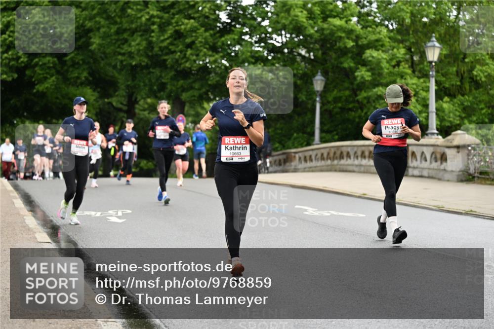14.06.2026 - REWE Women's Run Dr. Thomas Lammeyer http://msf.ph/oto/9768859 14.06.2026 09:45:40 Laufen 10663, 10340 meine-sportfotos.de
