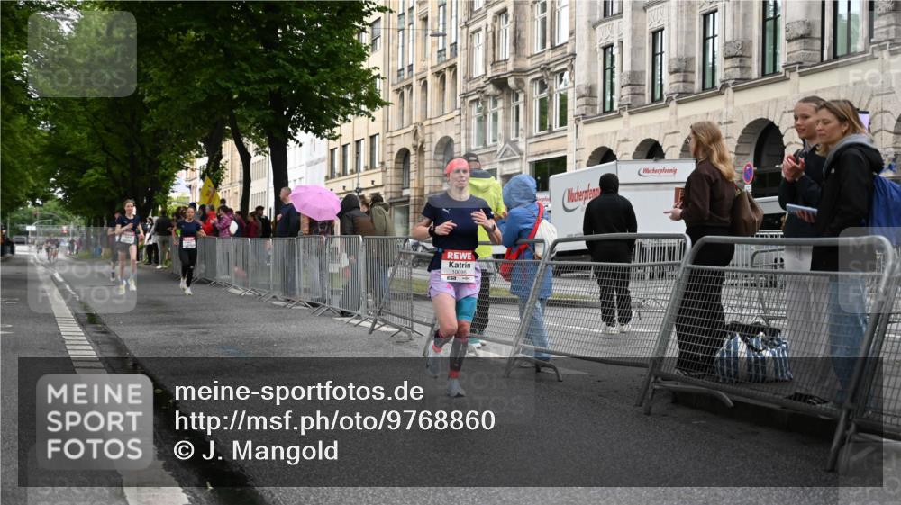 14.06.2026 - REWE Women's Run J. Mangold http://msf.ph/oto/9768860 14.06.2026 09:48:40 Ziel 10074, 10095, 10106, 10407, 10642 meine-sportfotos.de