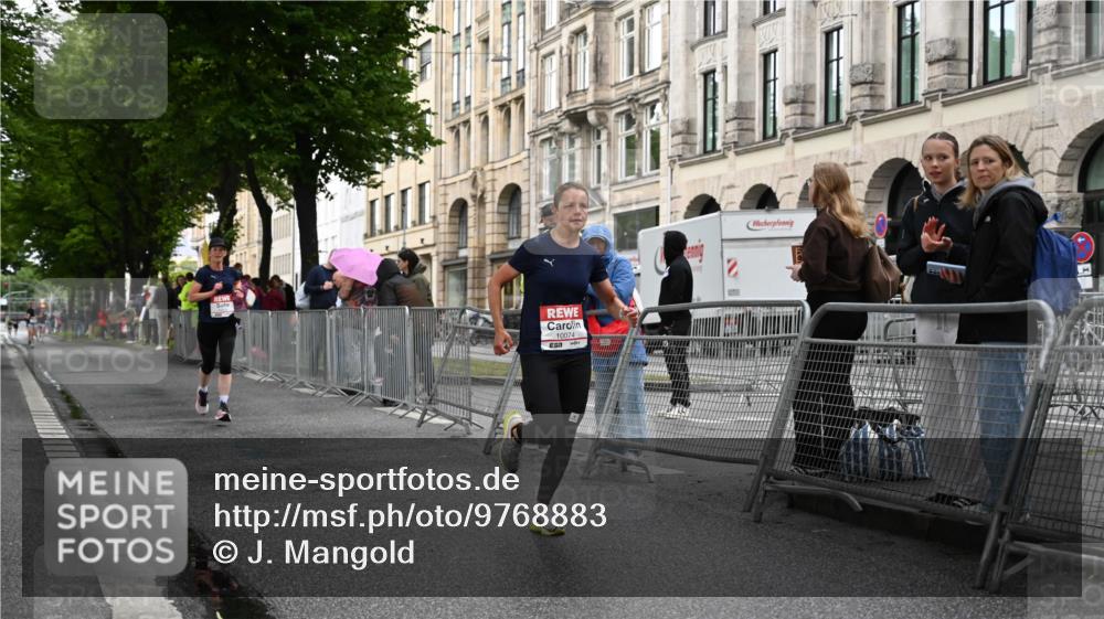 14.06.2026 - REWE Women's Run J. Mangold http://msf.ph/oto/9768883 14.06.2026 09:48:45 Ziel 10074, 10095, 10106, 10233 meine-sportfotos.de