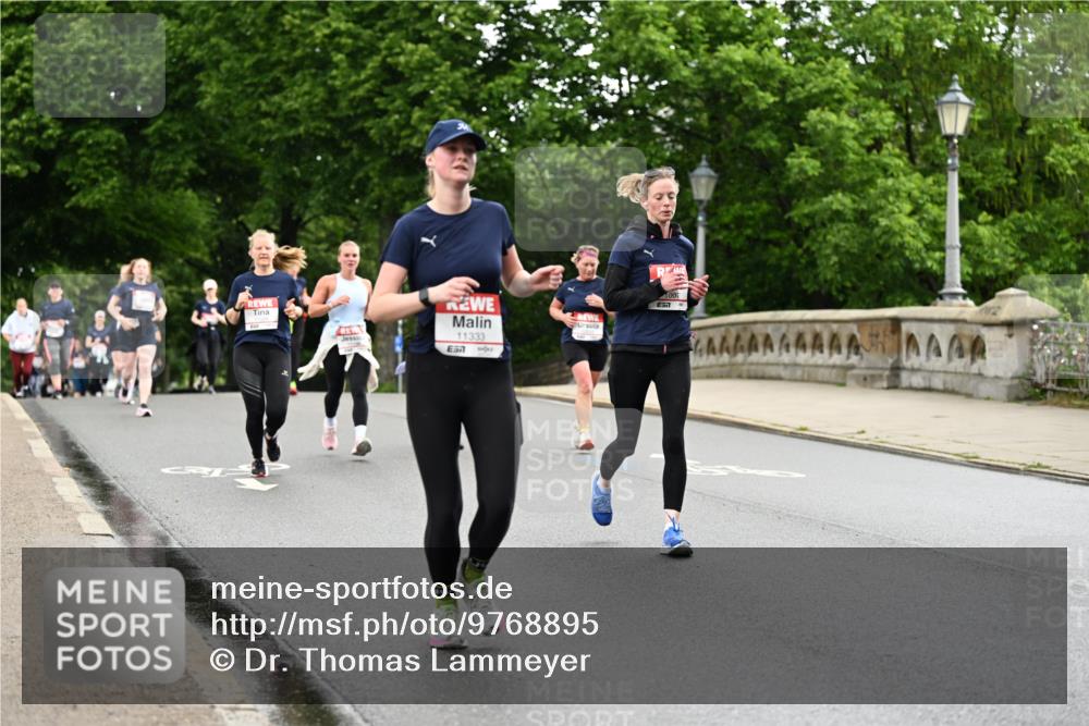 14.06.2026 - REWE Women's Run Dr. Thomas Lammeyer http://msf.ph/oto/9768895 14.06.2026 09:45:43 Laufen 11333, 57, 7 meine-sportfotos.de