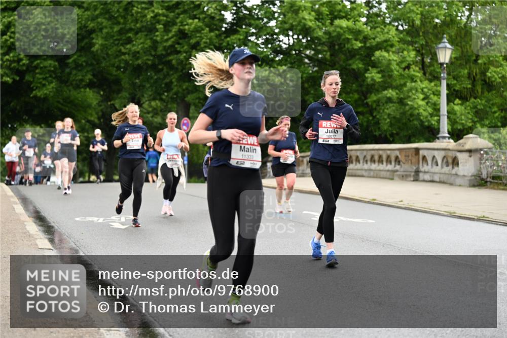 14.06.2026 - REWE Women's Run Dr. Thomas Lammeyer http://msf.ph/oto/9768900 14.06.2026 09:45:43 Laufen 11333, 10077 meine-sportfotos.de