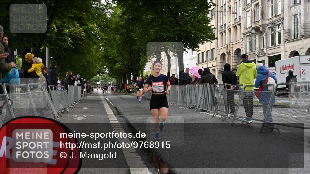 14.06.2026 - REWE Women's Run J. Mangold http://msf.ph/oto/9768915 14.06.2026 09:49:03 Ziel 10741, 11360 meine-sportfotos.de