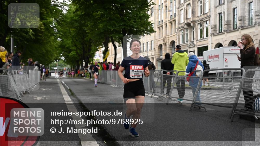 14.06.2026 - REWE Women's Run J. Mangold http://msf.ph/oto/9768925 14.06.2026 09:49:04 Ziel 10741, 11360 meine-sportfotos.de