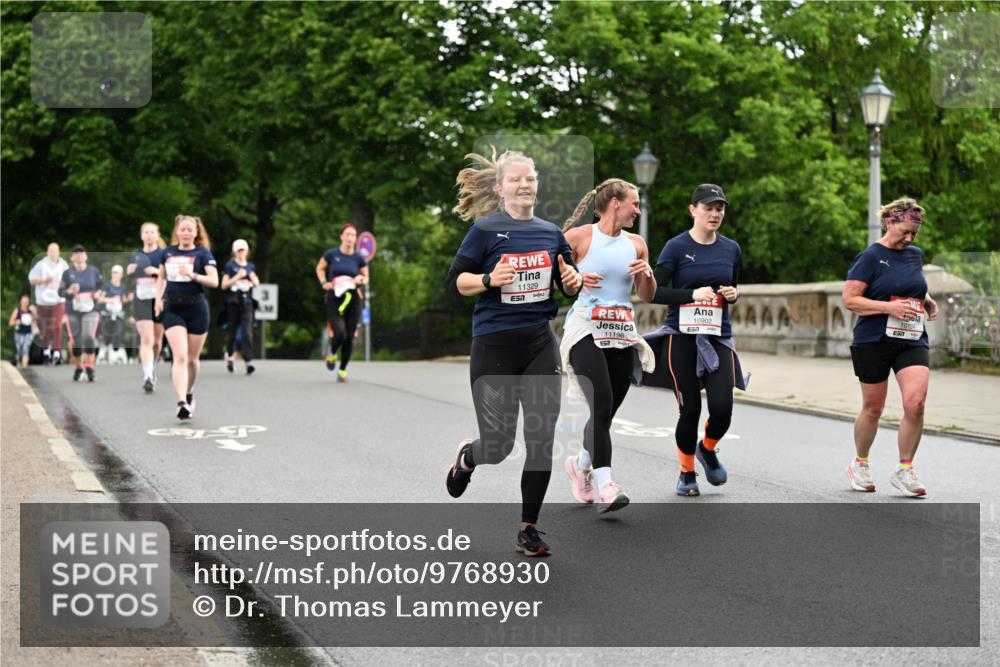 14.06.2026 - REWE Women's Run Dr. Thomas Lammeyer http://msf.ph/oto/9768930 14.06.2026 09:45:45 Laufen 11329, 11196, 7, 10902, 10224 meine-sportfotos.de