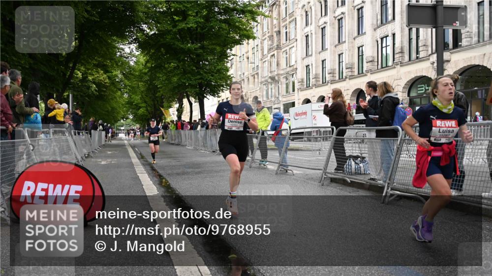 14.06.2026 - REWE Women's Run J. Mangold http://msf.ph/oto/9768955 14.06.2026 09:49:25 Ziel 10102, 11287, 11408 meine-sportfotos.de