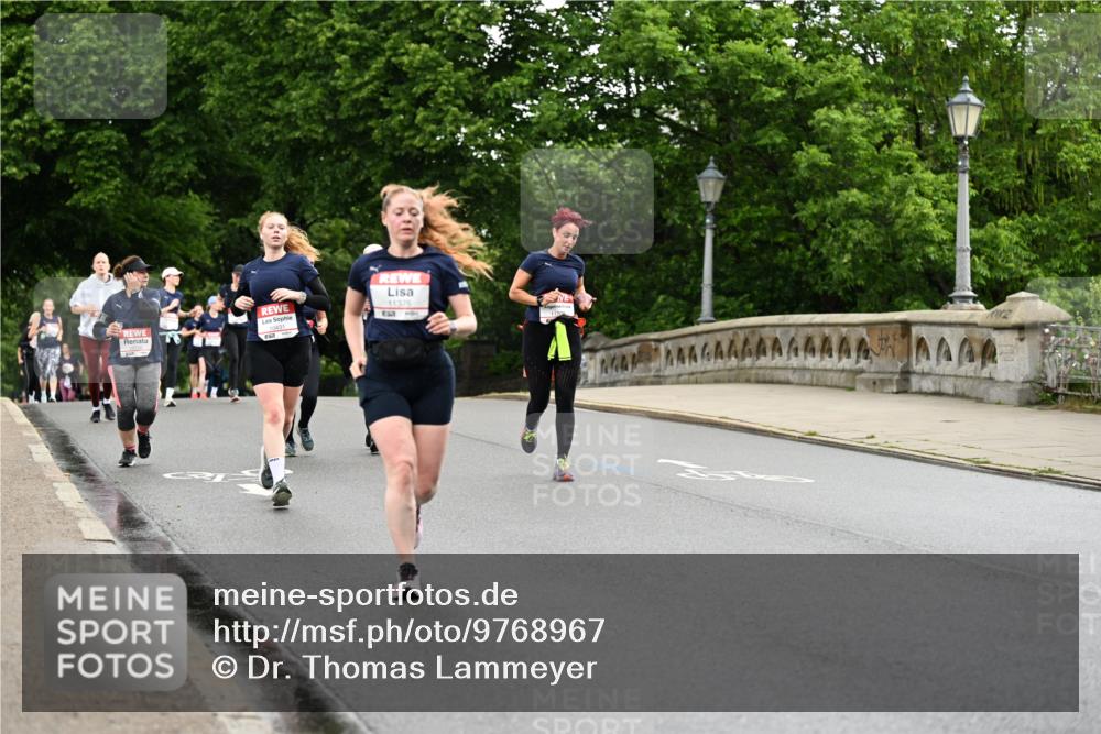 14.06.2026 - REWE Women's Run Dr. Thomas Lammeyer http://msf.ph/oto/9768967 14.06.2026 09:45:48 Laufen 10431, 11375 meine-sportfotos.de
